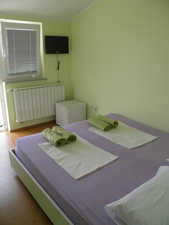 Guesthouse Prenocisca Sirec Ptuj Pokoj fotografie